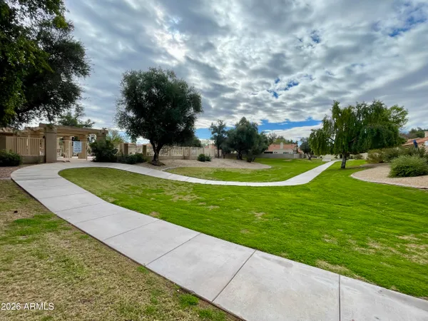 $415,000 | 82 West Calle De Arcos, Tempe, AZ 85284