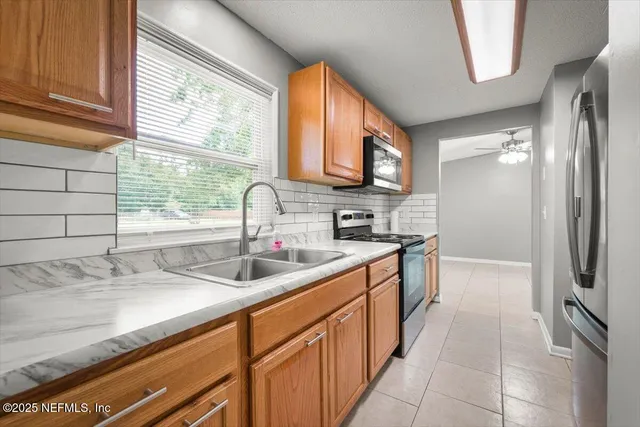 $1,495 | 7945 Herlong Road, Jacksonville, FL 32210