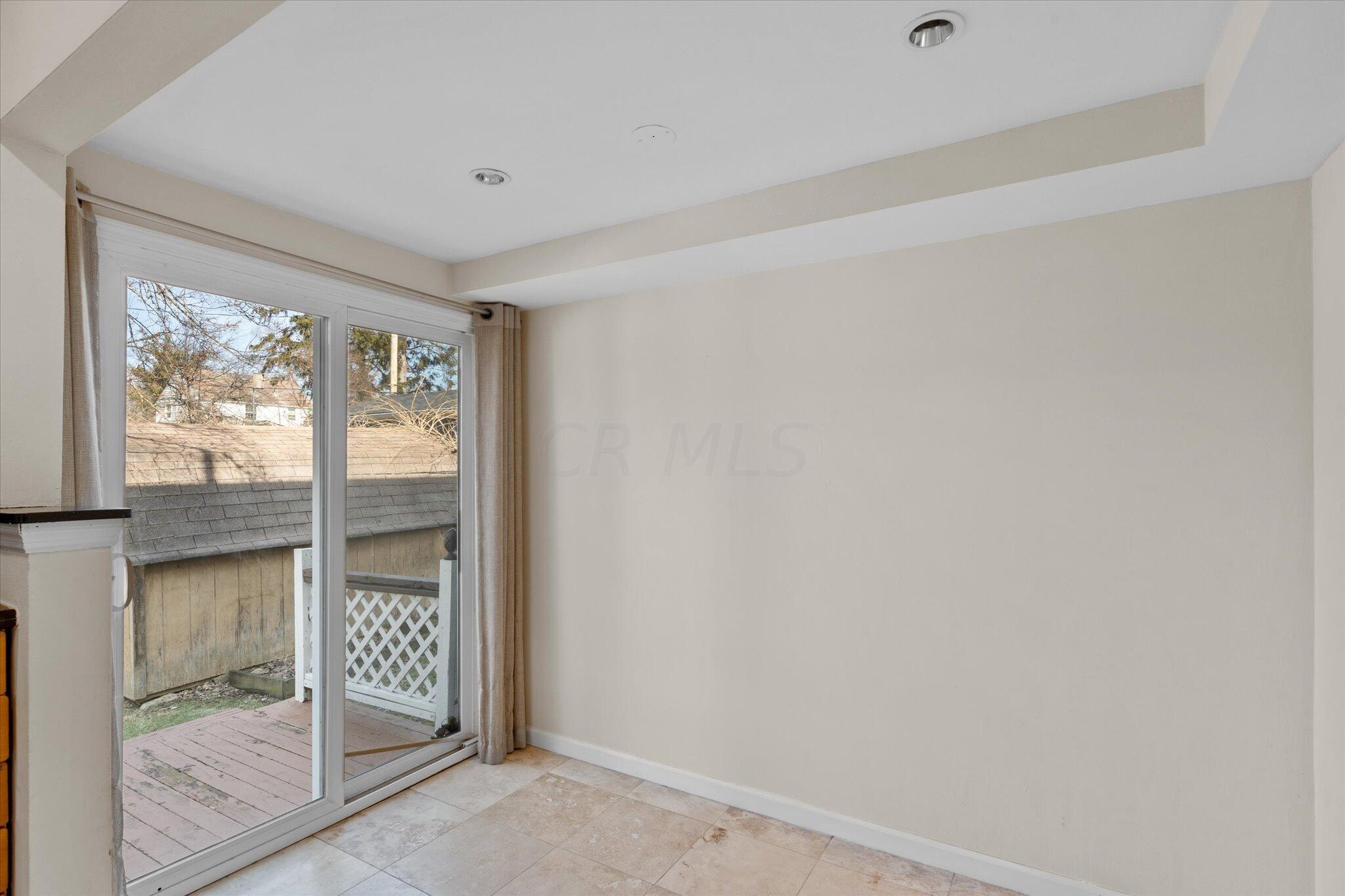 162 Sheffield Road Columbus, OH 43214 - Photo 12 of 37 13-DSC09732