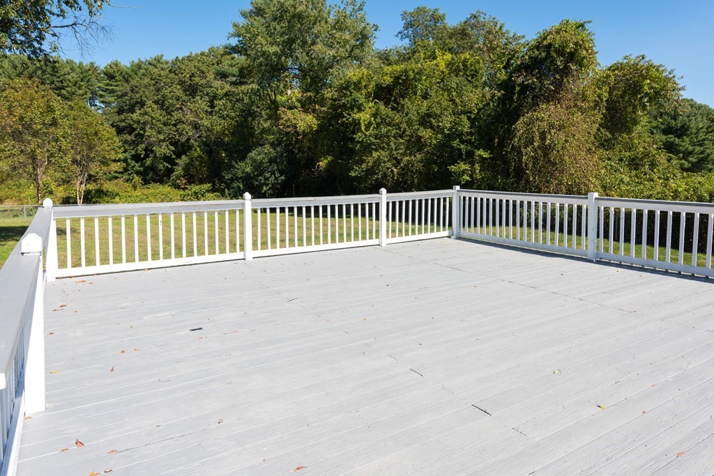 12 Gibbs Road Middleboro, MA 02346 - Photo 13 of 38