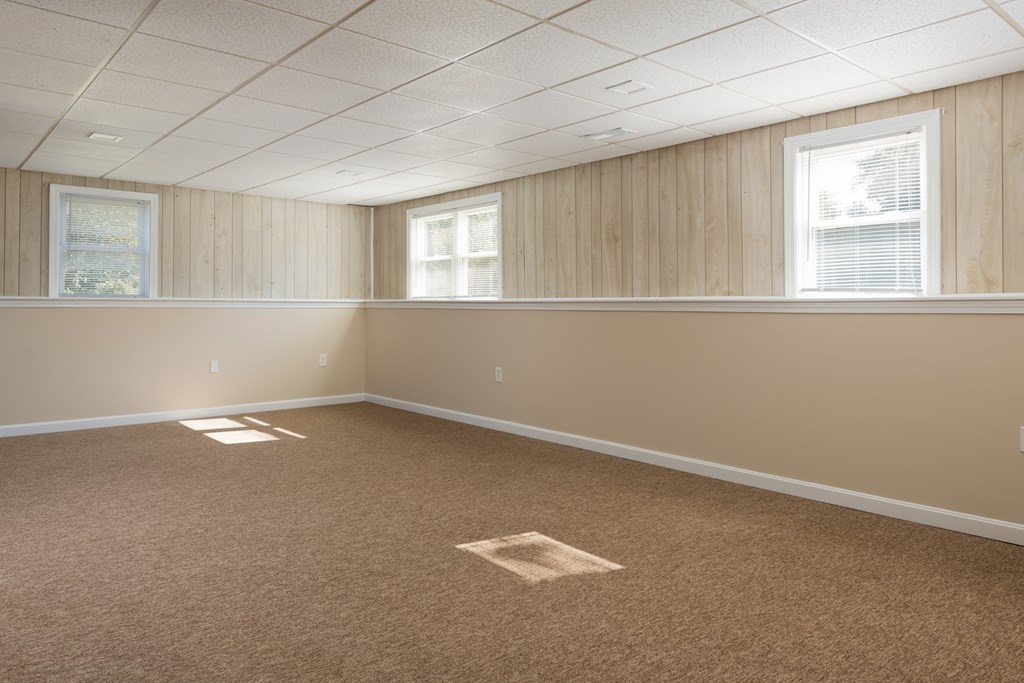 12 Gibbs Road Middleboro, MA 02346 - Photo 34 of 38 an empty room with a window