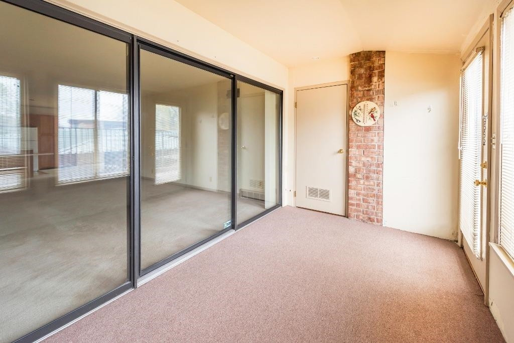 1315 South Maple Road, Unit 105 Ann Arbor, MI 48103 - Photo 3 of 30 Photo 3