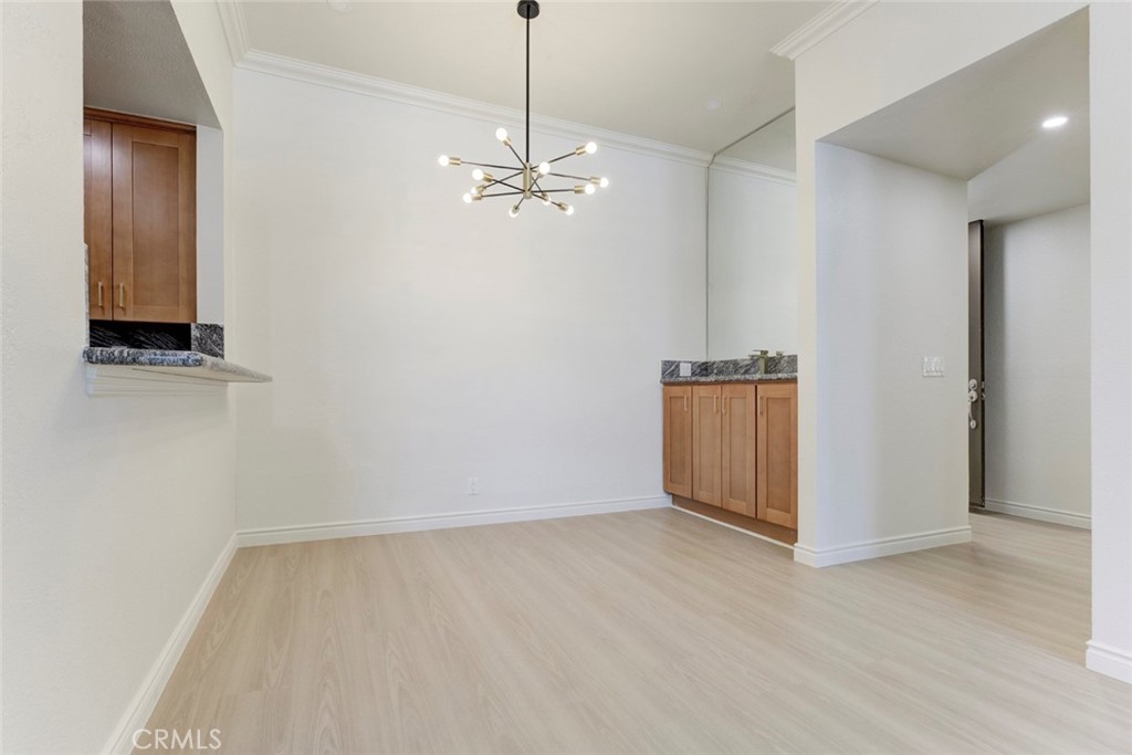10470 Riverside Drive, Unit 102 Toluca Lake, CA 91602 - Photo 8 of 36