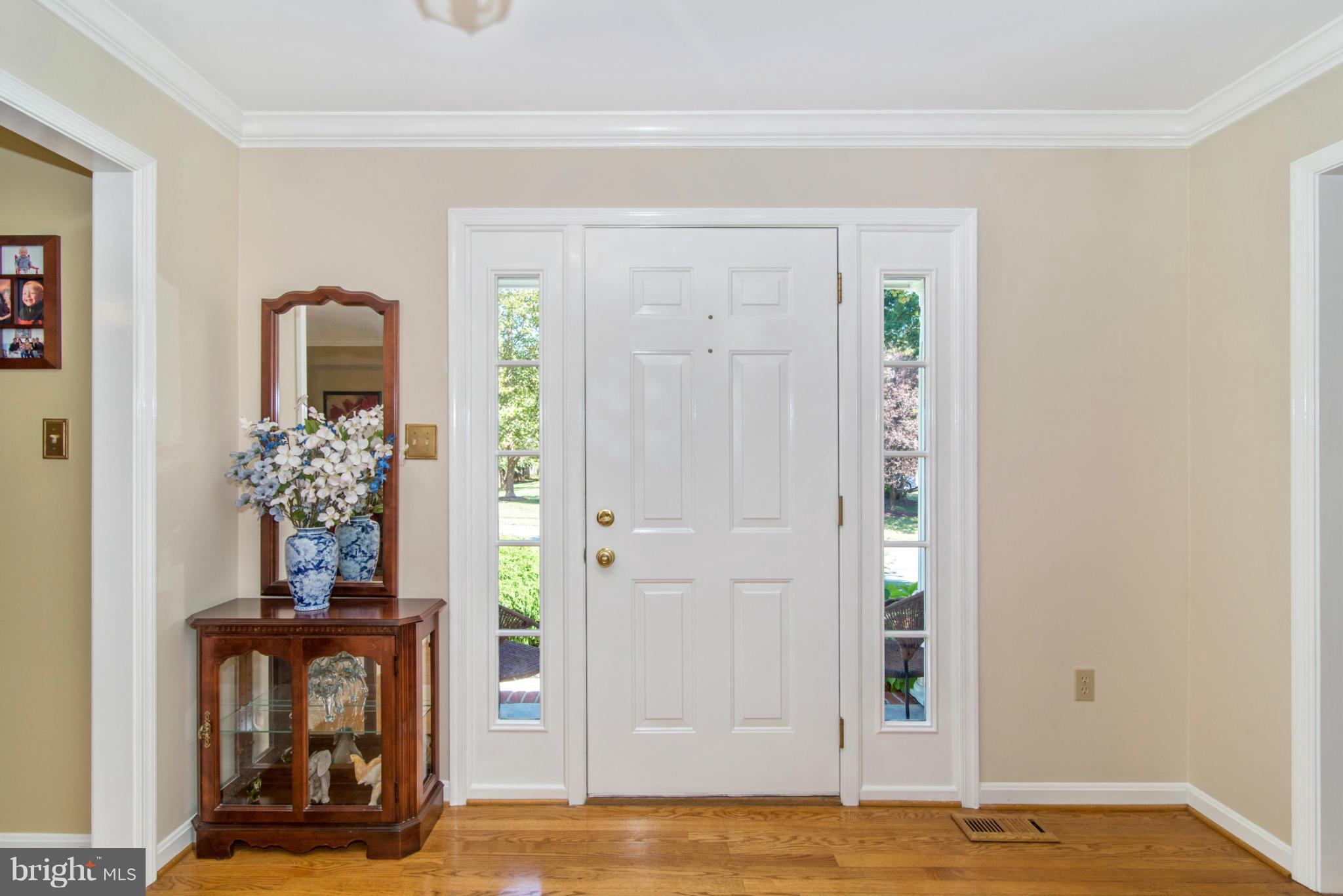 2203 Banner Hill Road Frederick, MD 21702 - Photo 2 of 30 Interior (General)