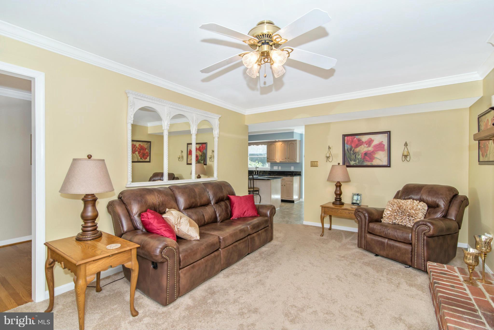 2203 Banner Hill Road Frederick, MD 21702 - Photo 4 of 30 Family Room
