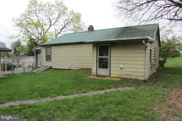 3161 Claremont Road Dover, PA 17315 - Photo 3 of 25 Gallery Image 3