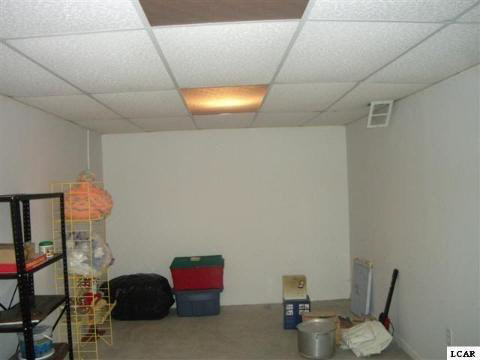 4947 Holloway Road Adrian, MI 49221 - Photo 6 of 7 20025242-5.JPG