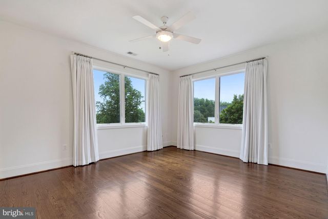 $2,999,999 | 4607 27th Street North, Arlington, VA 22207