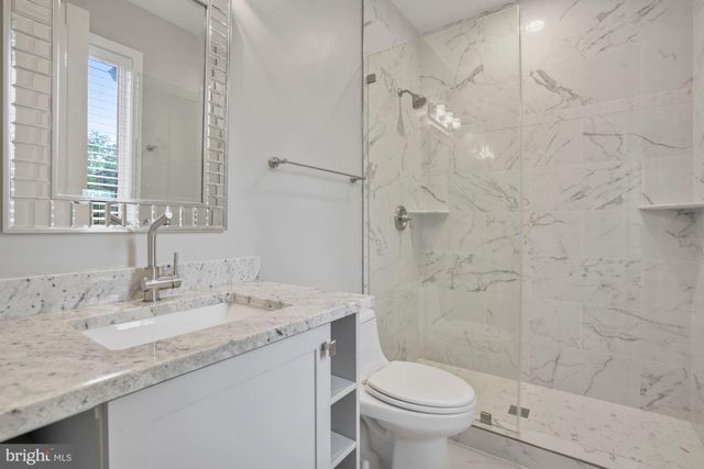 $2,999,999 | 4607 27th Street North, Arlington, VA 22207