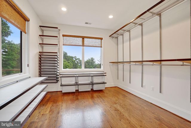 $2,999,999 | 4607 27th Street North, Arlington, VA 22207