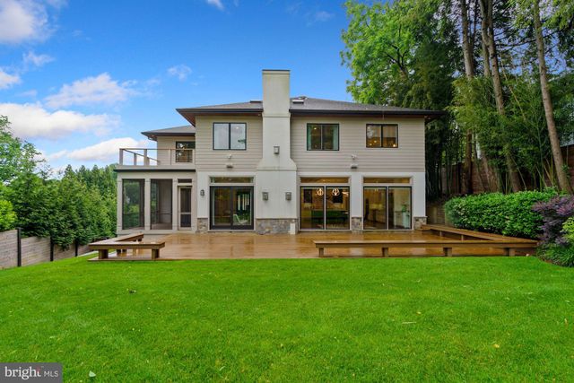 $2,999,999 | 4607 27th Street North, Arlington, VA 22207