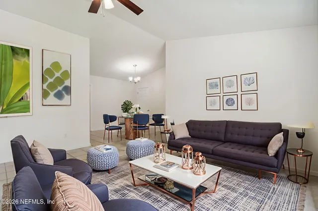 $280,000 | 423 South Boulevard, Macclenny, FL 32063