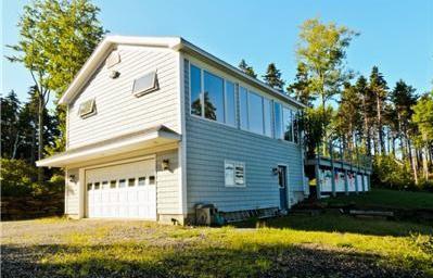 31 Chart House Road Harpswell, ME 04079 - Photo 15 of 32 Exterior Back.