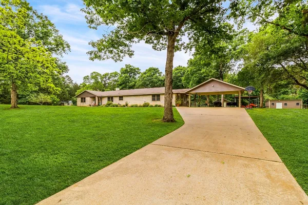 $396,000 | 403 Lost Lake Trail, Livingston, TX 77351
