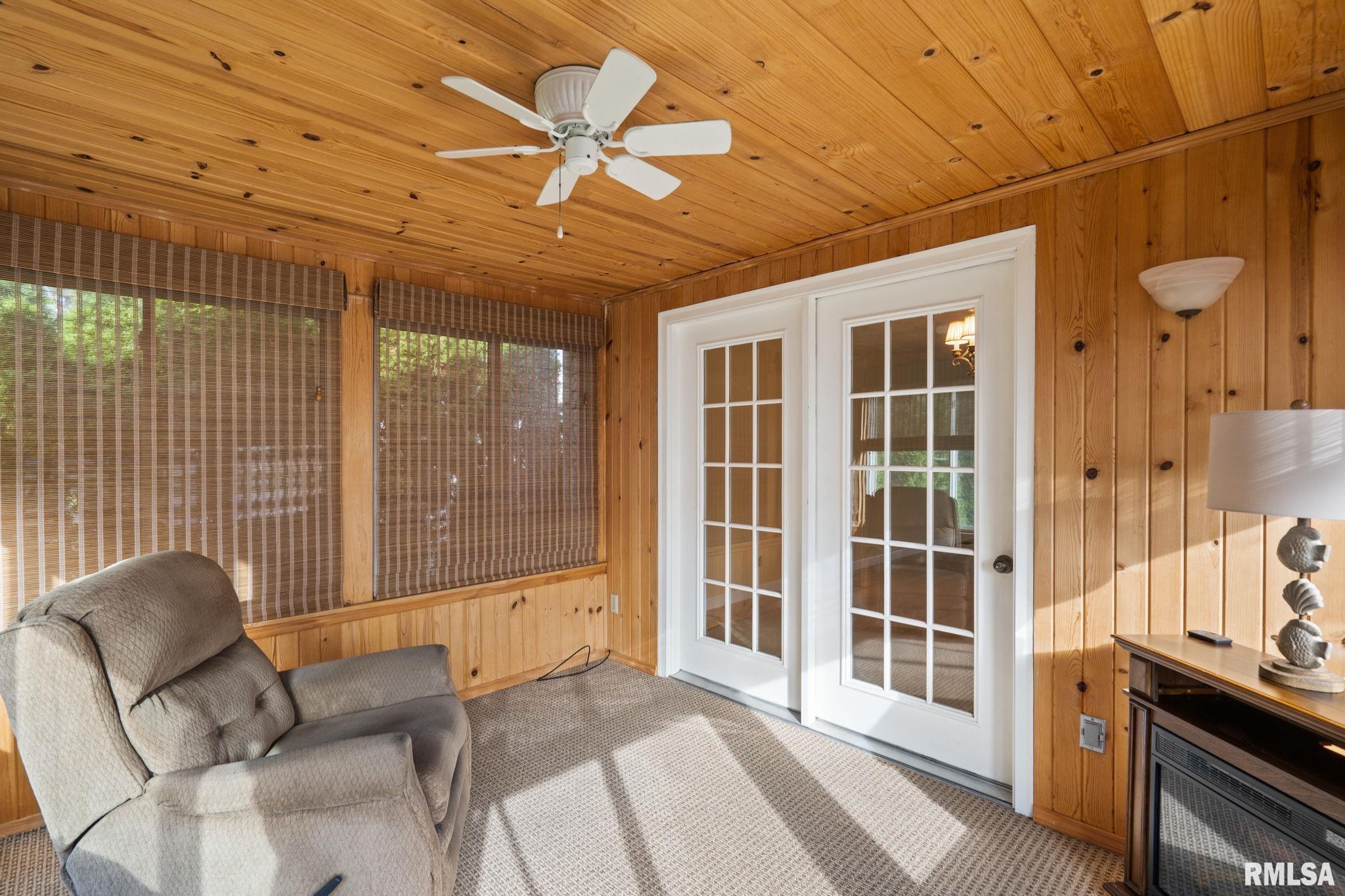 5000 44th Avenue Moline, IL 61265 - Photo 17 of 45