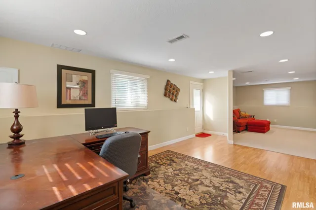 $214,900 | 5000 44th Avenue, Moline, IL 61265