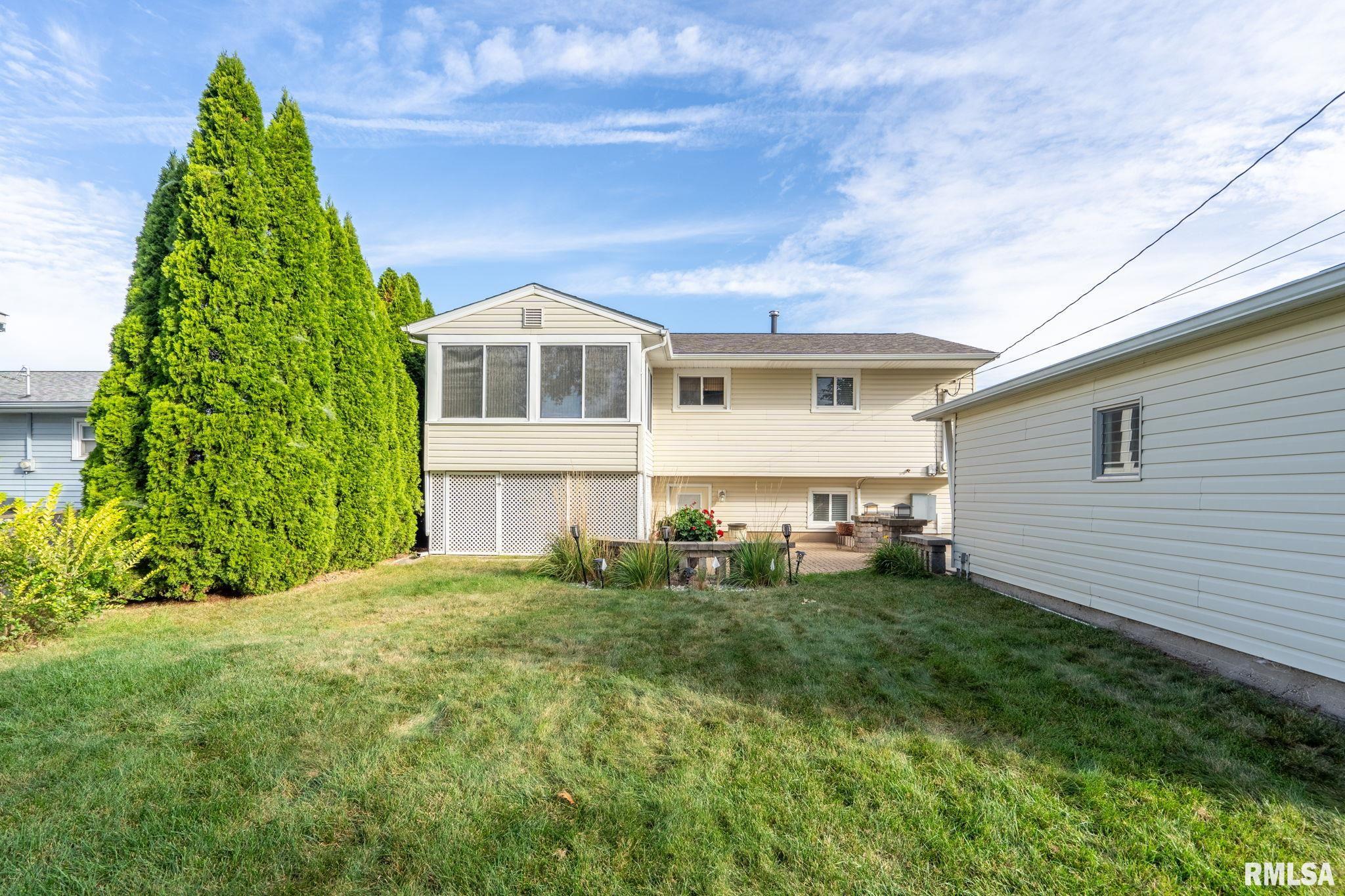 5000 44th Avenue Moline, IL 61265 - Photo 38 of 45