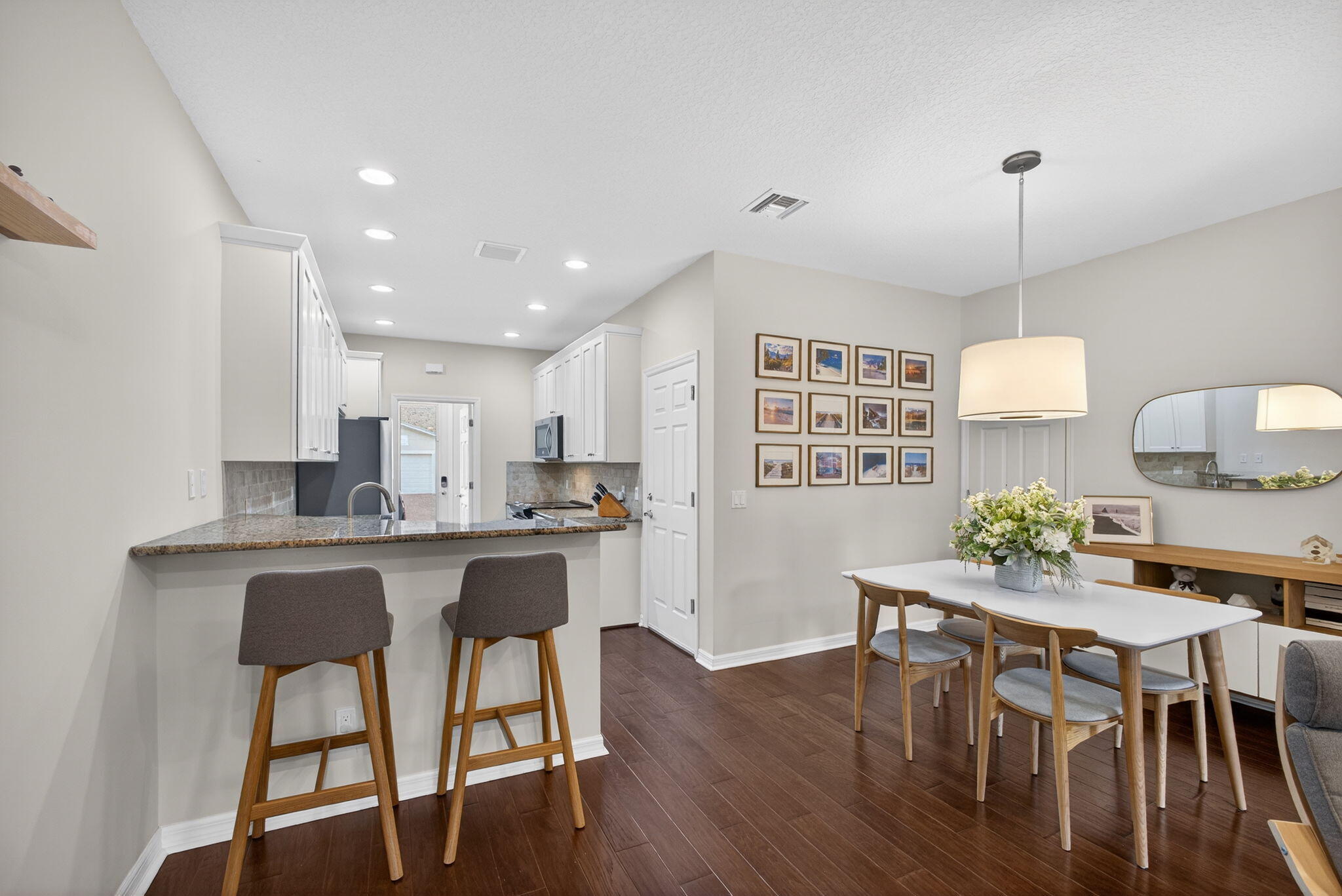 1120 South Community Drive Jupiter, FL 33458 - Photo 14 of 45 Kitchen & Dining