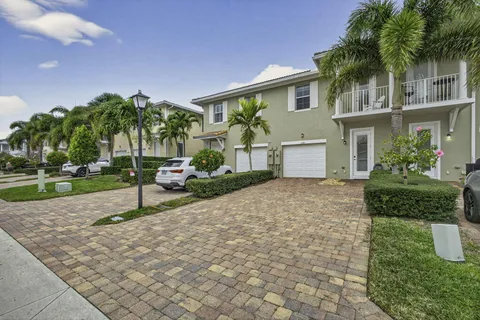 $619,000 | 1120 South Community Drive, Jupiter, FL 33458