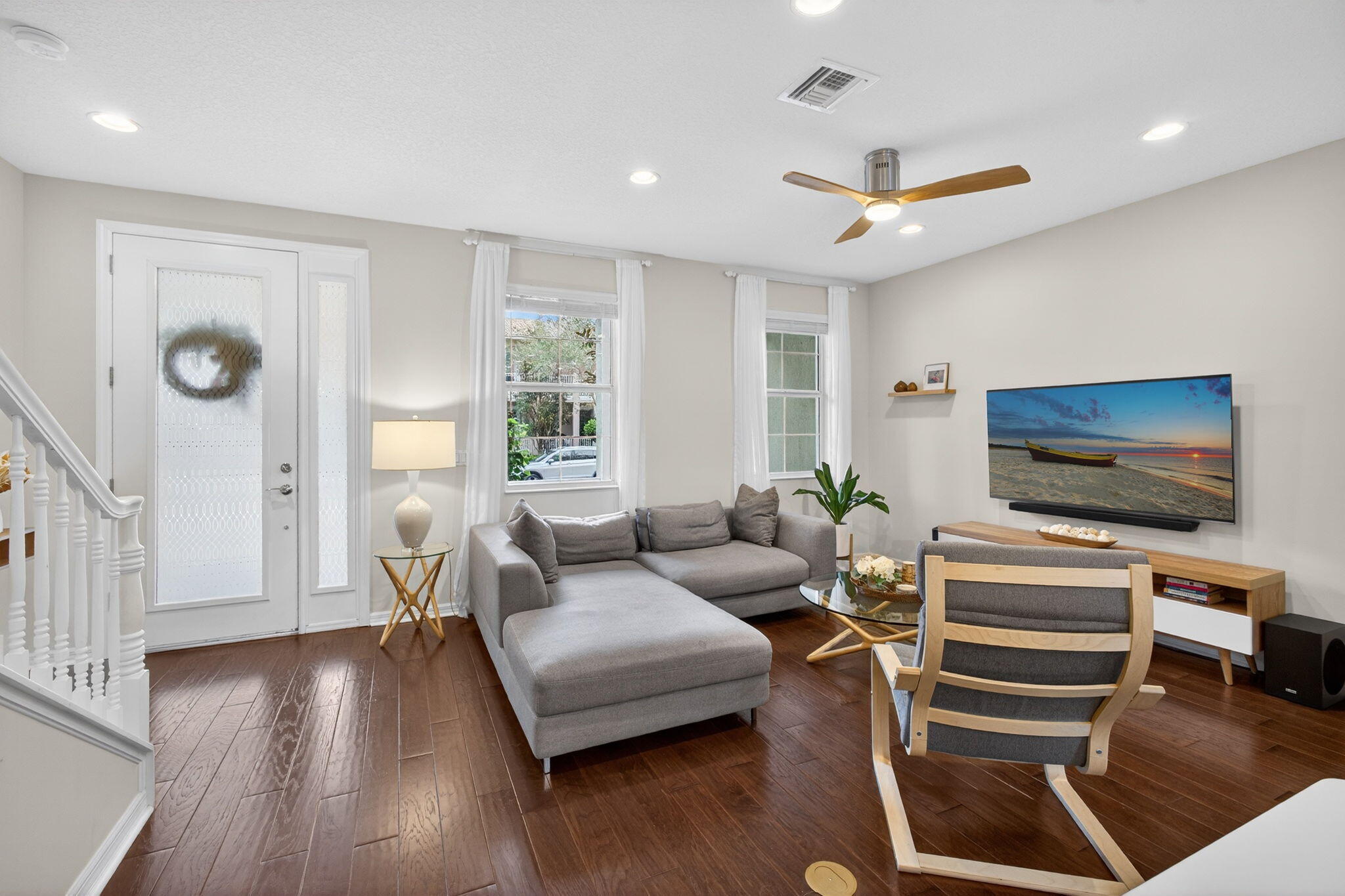 1120 South Community Drive Jupiter, FL 33458 - Photo 8 of 45 Living Room - 1