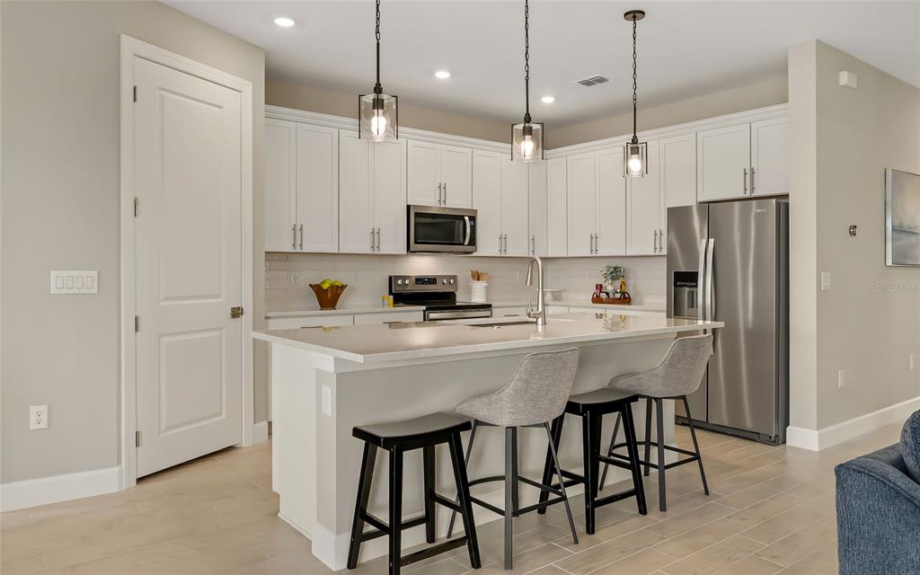 17342 Luminous Avenue Venice, FL 34293 - Photo 12 of 50