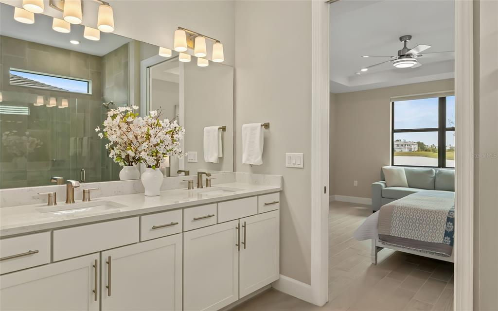 17342 Luminous Avenue Venice, FL 34293 - Photo 15 of 50