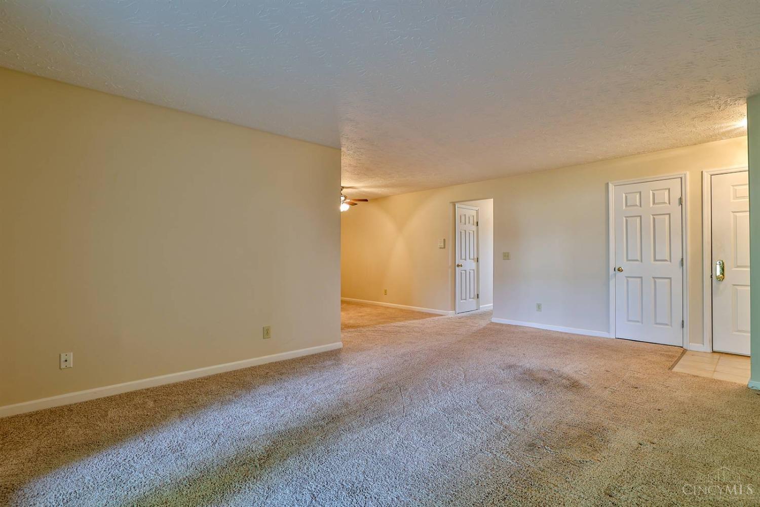 10520 West Road, Unit 18 Harrison, OH 45030 - Photo 7 of 32 Gallery Image 7