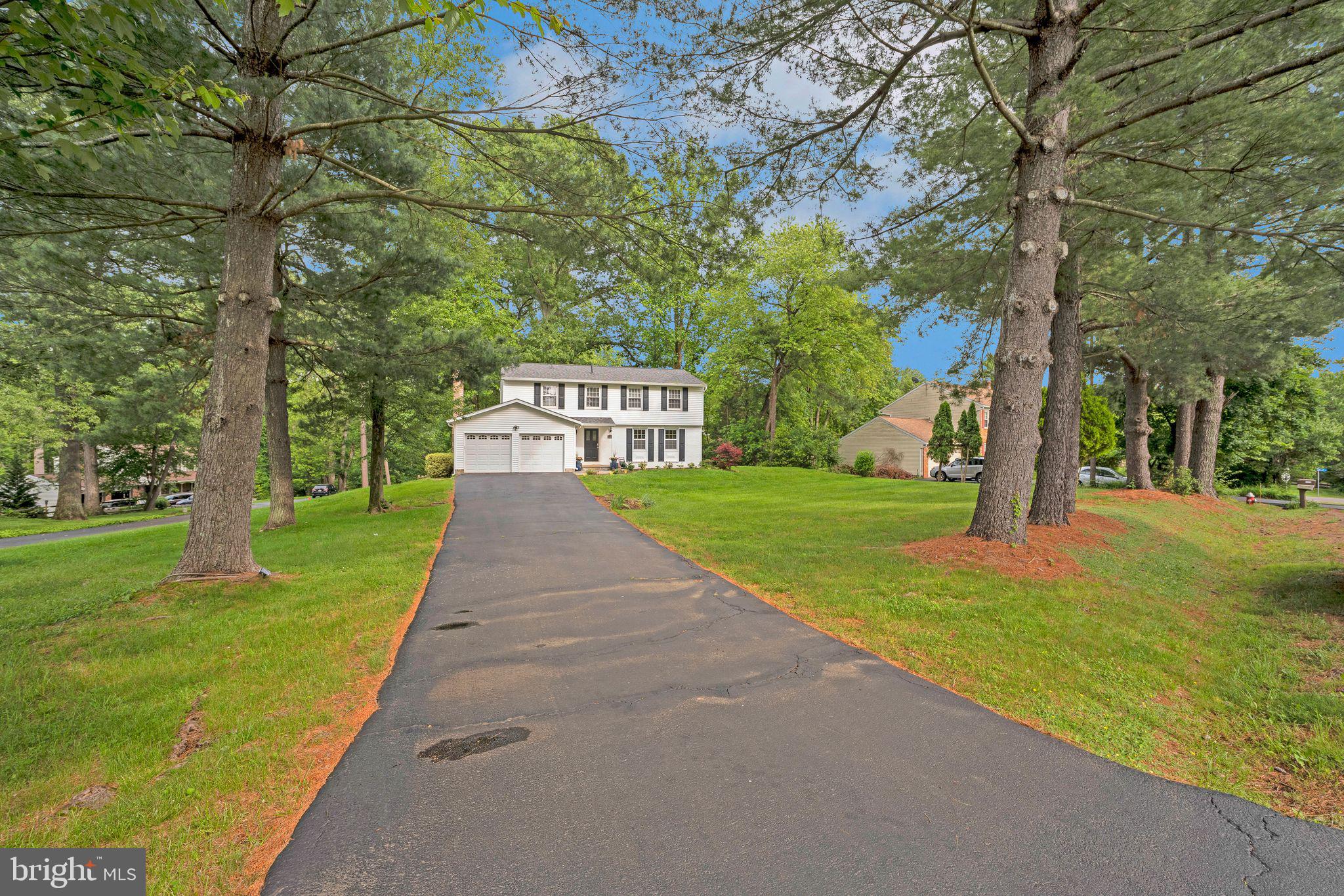 1127 Riva Ridge Drive Great Falls, VA 22066 - Photo 2 of 41 Gallery Image 2
