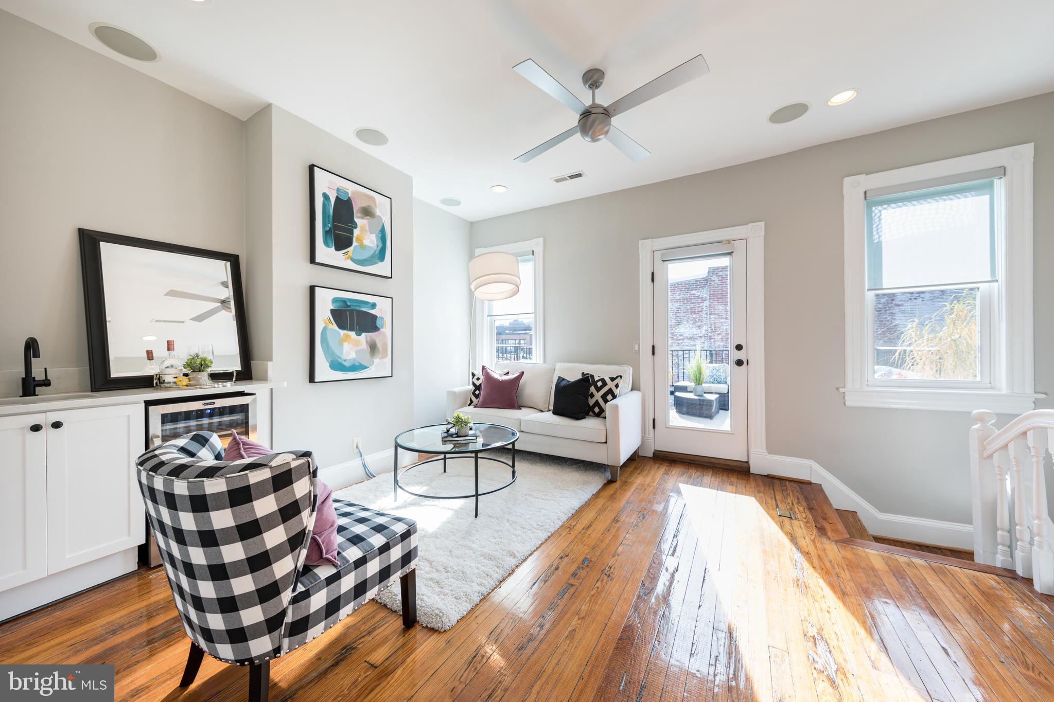 950 Westminster Street Northwest Washington, DC 20001 - Photo 23 of 30 Third Floor Living