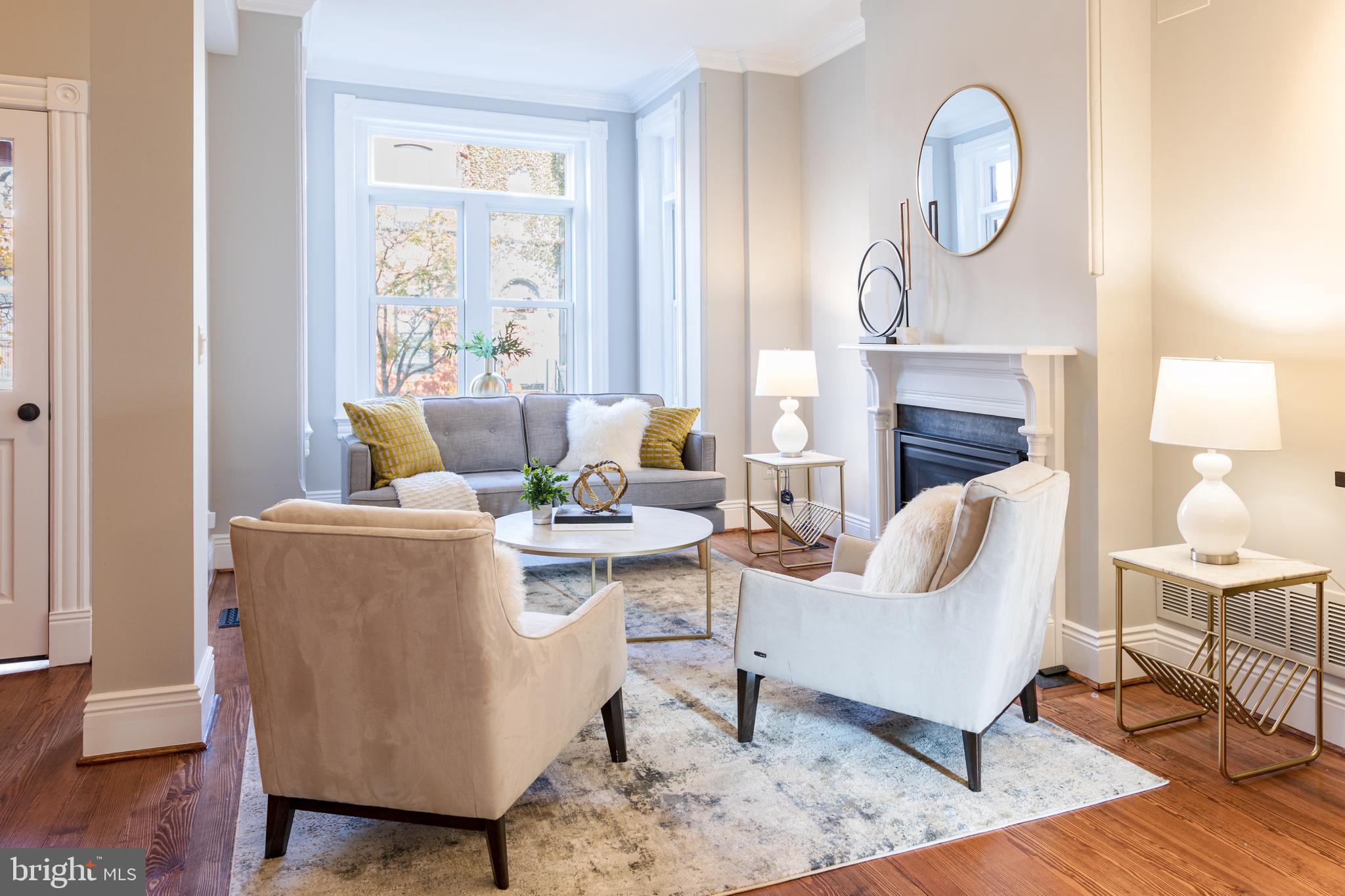 950 Westminster Street Northwest Washington, DC 20001 - Photo 5 of 30 Living Room