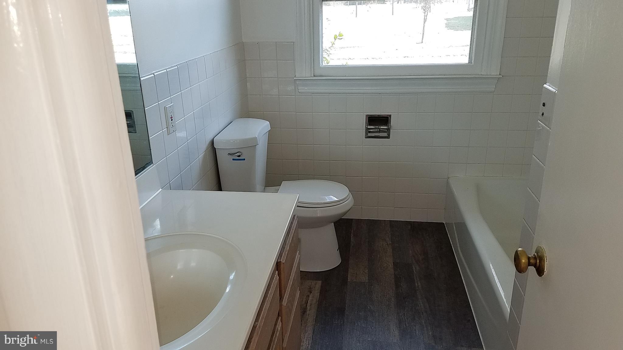 5781 Telegraph Road Elkton, MD 21921 - Photo 20 of 20 Hall bath