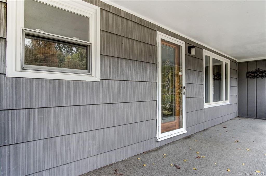3030 Puetts Chapel Road Dallas, NC 28034 - Photo 3 of 36 Gallery Image 3