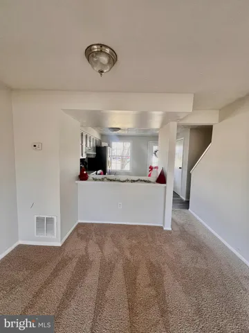 $325,000 | 1652 Thenia Place, Woodbridge, VA 22192