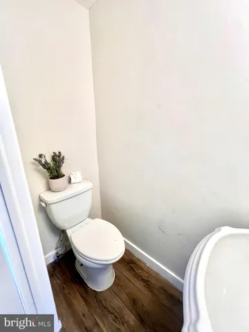 $325,000 | 1652 Thenia Place, Woodbridge, VA 22192