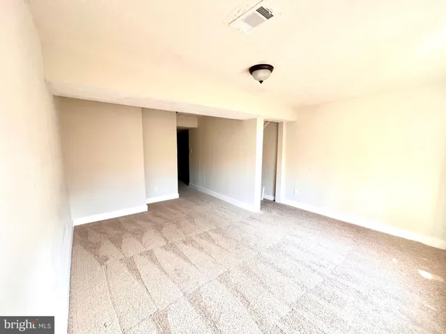 $325,000 | 1652 Thenia Place, Woodbridge, VA 22192