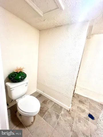 $325,000 | 1652 Thenia Place, Woodbridge, VA 22192