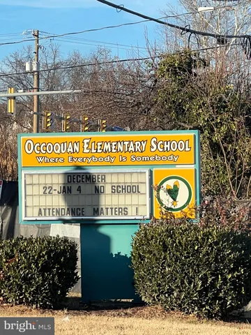 $325,000 | 1652 Thenia Place, Woodbridge, VA 22192