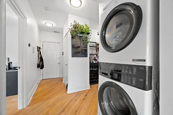 $325,000 | 4838 North Ashland Avenue, Unit 2E, Chicago, IL 60640