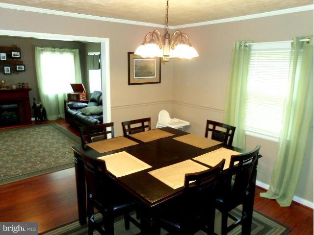 4411 Bennion Road Silver Spring, MD 20906 - Photo 12 of 30 Dining Room