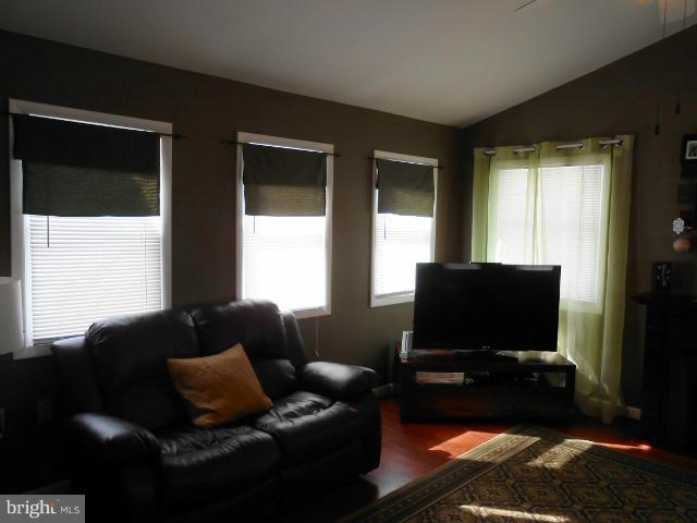 4411 Bennion Road Silver Spring, MD 20906 - Photo 15 of 30 Family Room