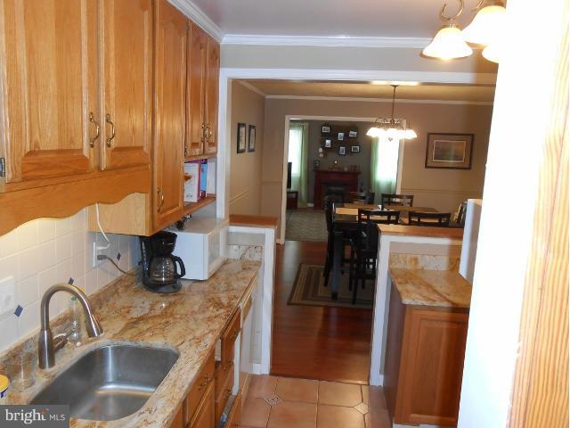 4411 Bennion Road Silver Spring, MD 20906 - Photo 8 of 30 Kitchen
