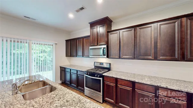 $2,950 | 4523 Collingham Drive, Charlotte, NC 28273