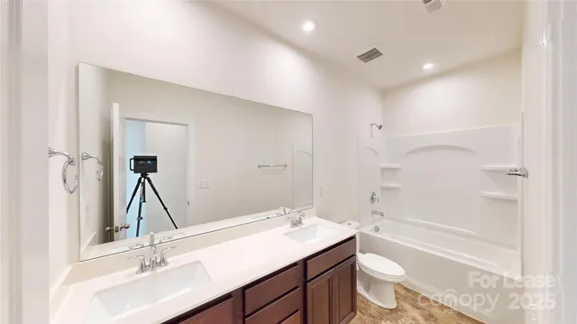 $2,950 | 4523 Collingham Drive, Charlotte, NC 28273