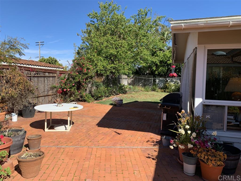 8686 Dunaway Drive La Jolla, CA 92037 - Photo 4 of 4