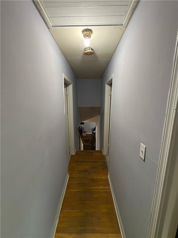 3084 Trafalgar Way Atlanta, GA 30341 - Photo 26 of 31 a view of a hallway view with staircase