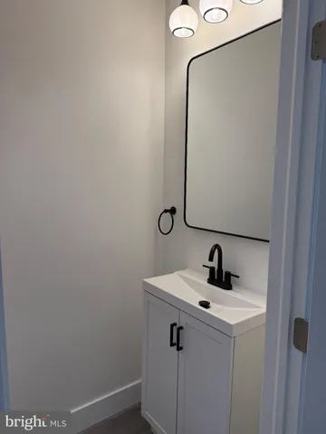 $1,950 | 5857 Angora Terrace, Philadelphia, PA 19143