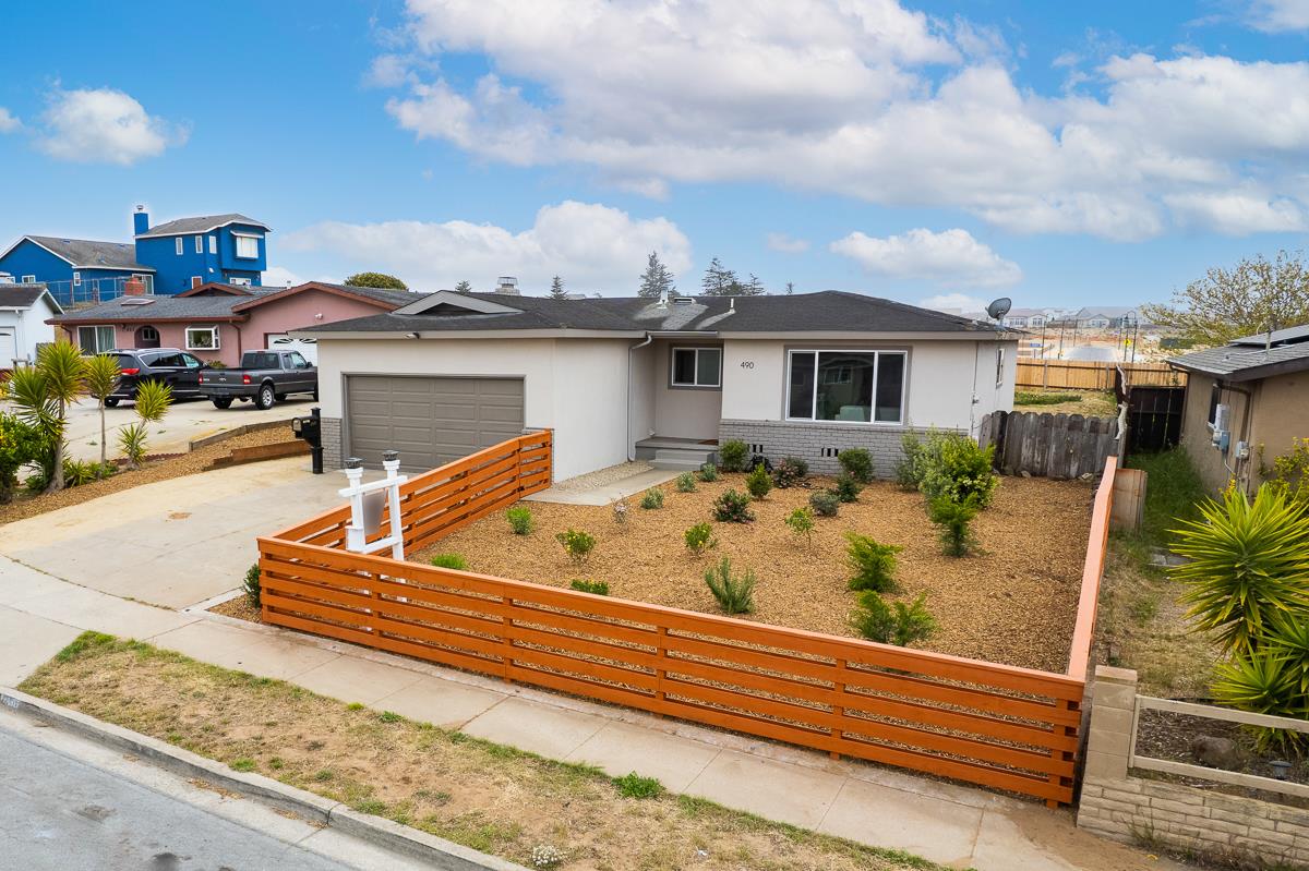 490 Jean Circle Marina, CA 93933 - Photo 3 of 60