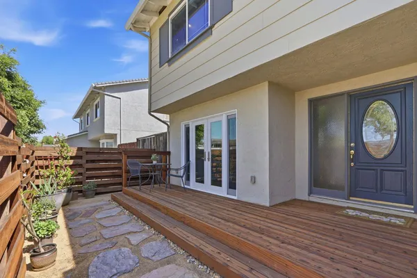 a view of a house with a small space