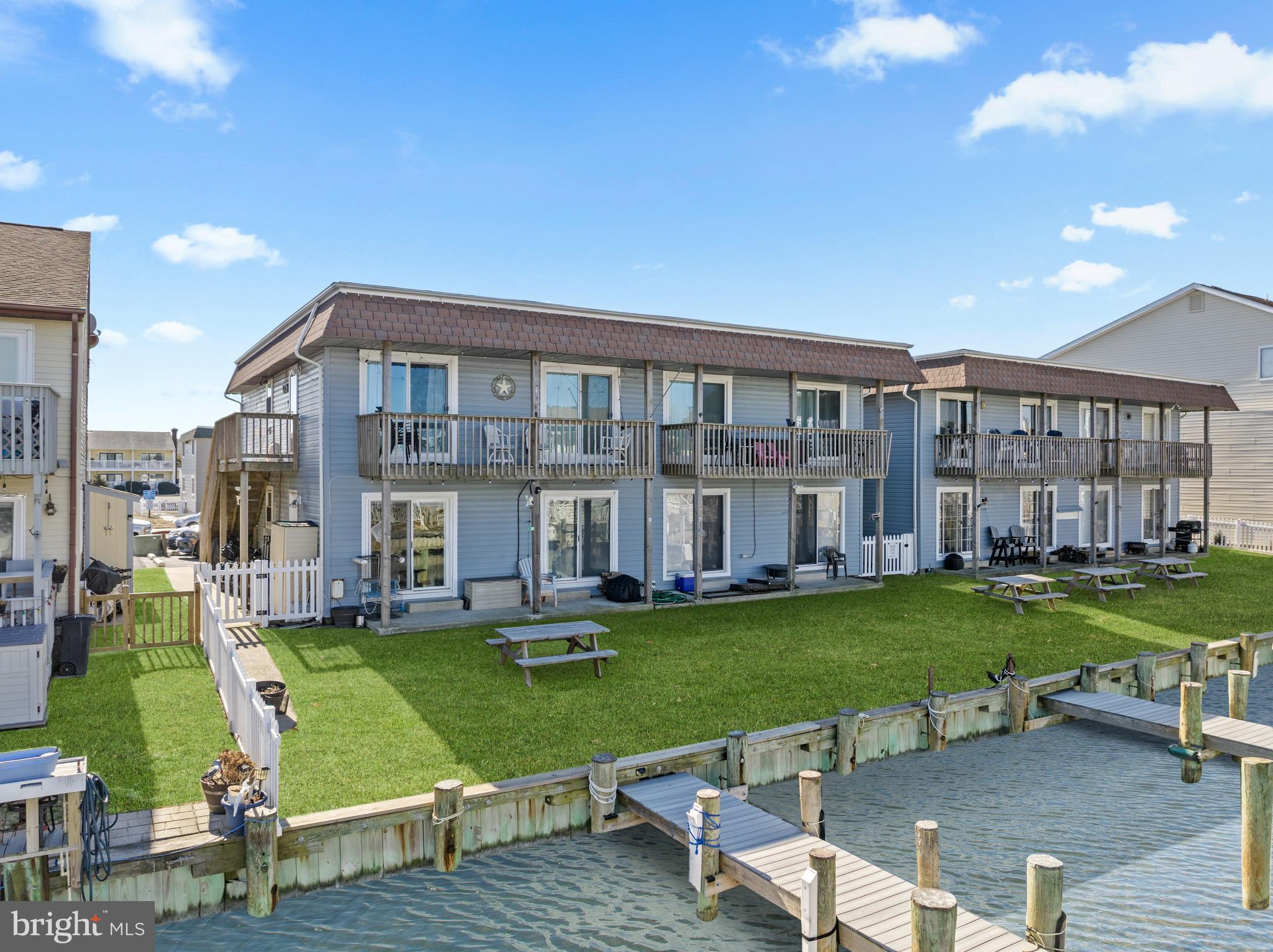 708 Bradley Road, Unit A1 Ocean City, MD 21842 - Photo 20 of 28 Canal Front Living
