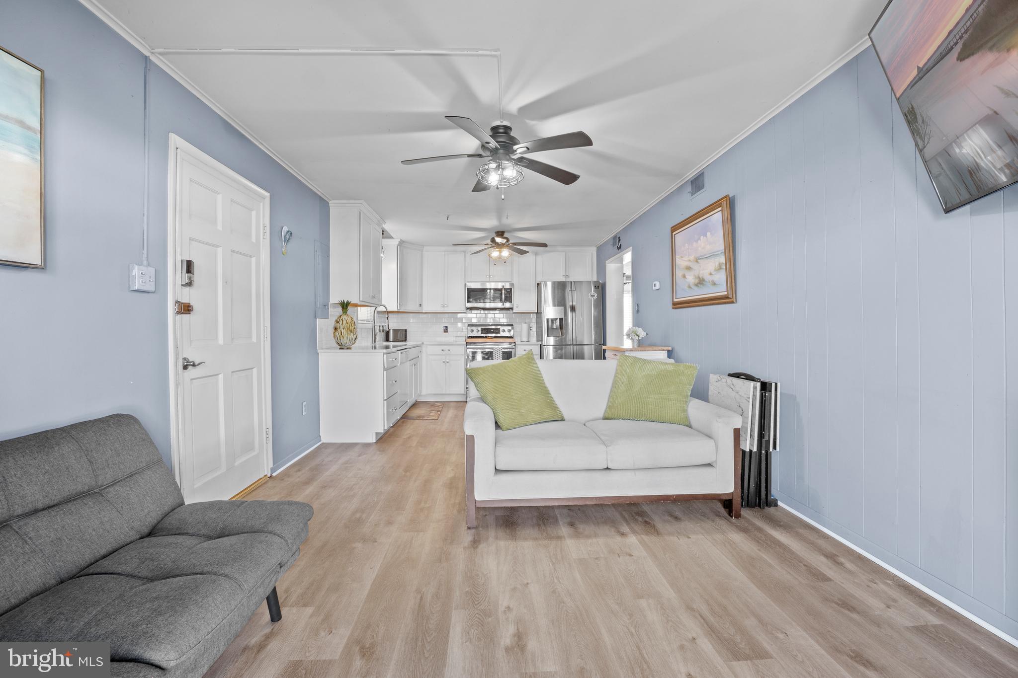 708 Bradley Road, Unit A1 Ocean City, MD 21842 - Photo 6 of 28 Living/Kitchen Combo